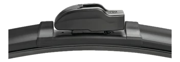 Front connector, fitted to the blade