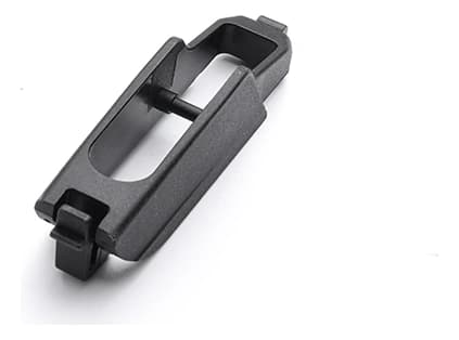 Rear connector, fitted to the blade