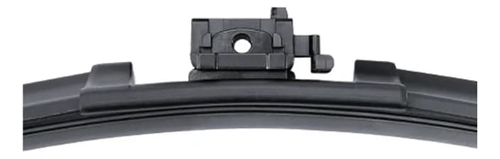 Front connector, fitted to the blade
